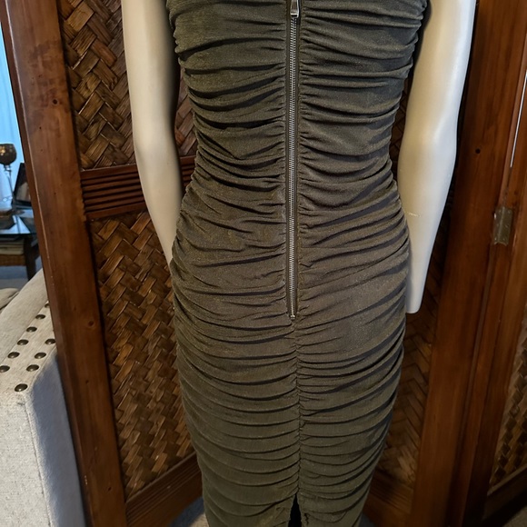 NWOT Miss Lola “Mable” brand Large Midi Dress - Olive Green (Never Worn!) - Picture 4 of 7